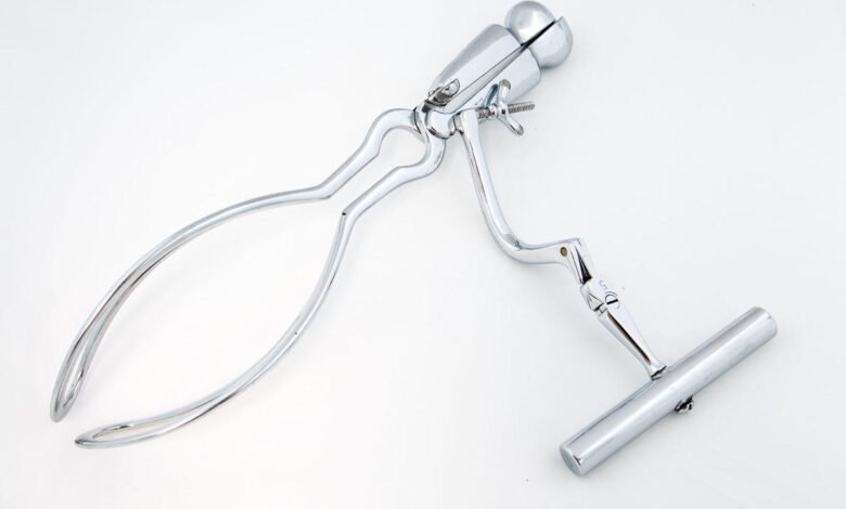 neville barnes forceps delivery